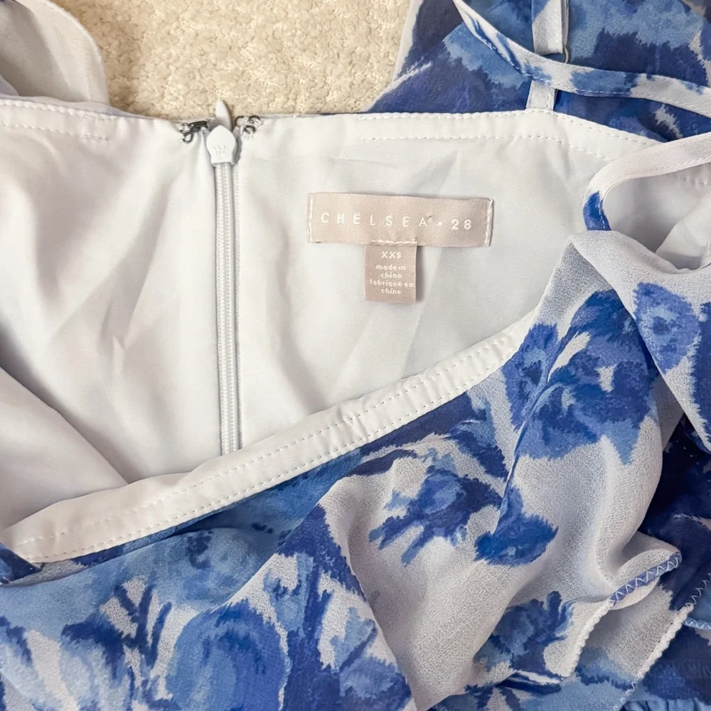 NWT Chelsea28 Blue Floral Printed Tiered Ruffle Chiffon Midi Dress